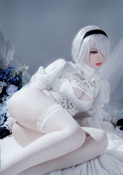 欧美天使纹身脖子_剧情片免费在线播放