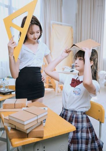欧美日日操在线_超清HD在线观看