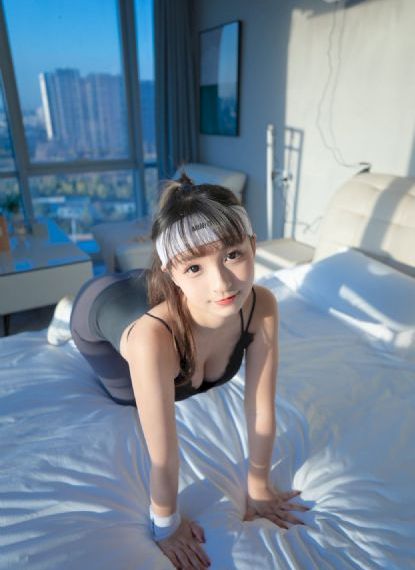 日韩欧美超碰中文字幕_普通话在线观看