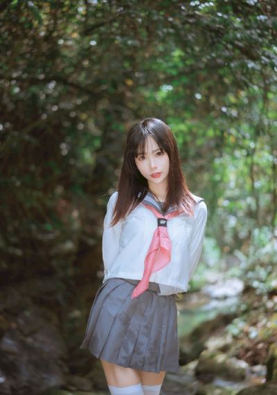 12孩岁女裸体秘_1080高清视频播放